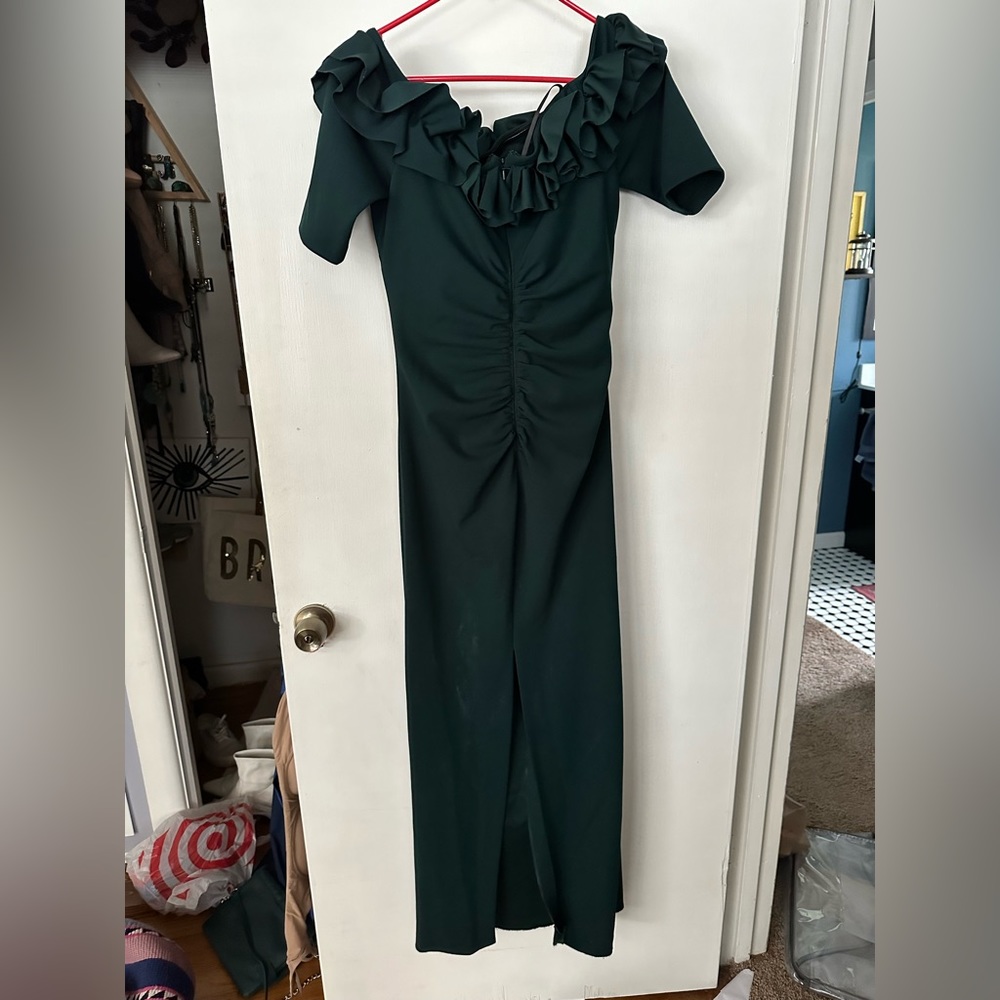 Xscape- formal off the shoulder crepe gown, size 10